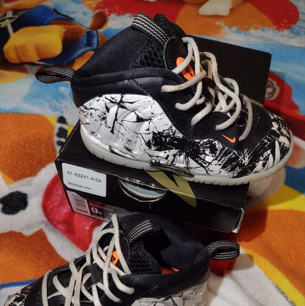 LeBron XVII